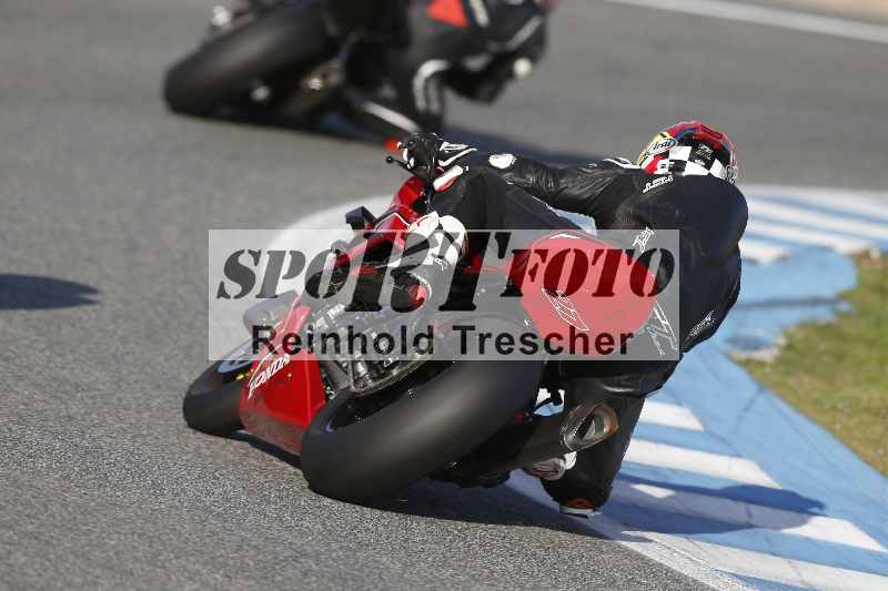 /01 24.-27.01.2025 Moto Center Thun Jerez/schwarz-black/271